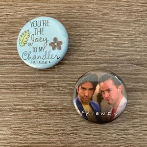 FRIENDS Button Set